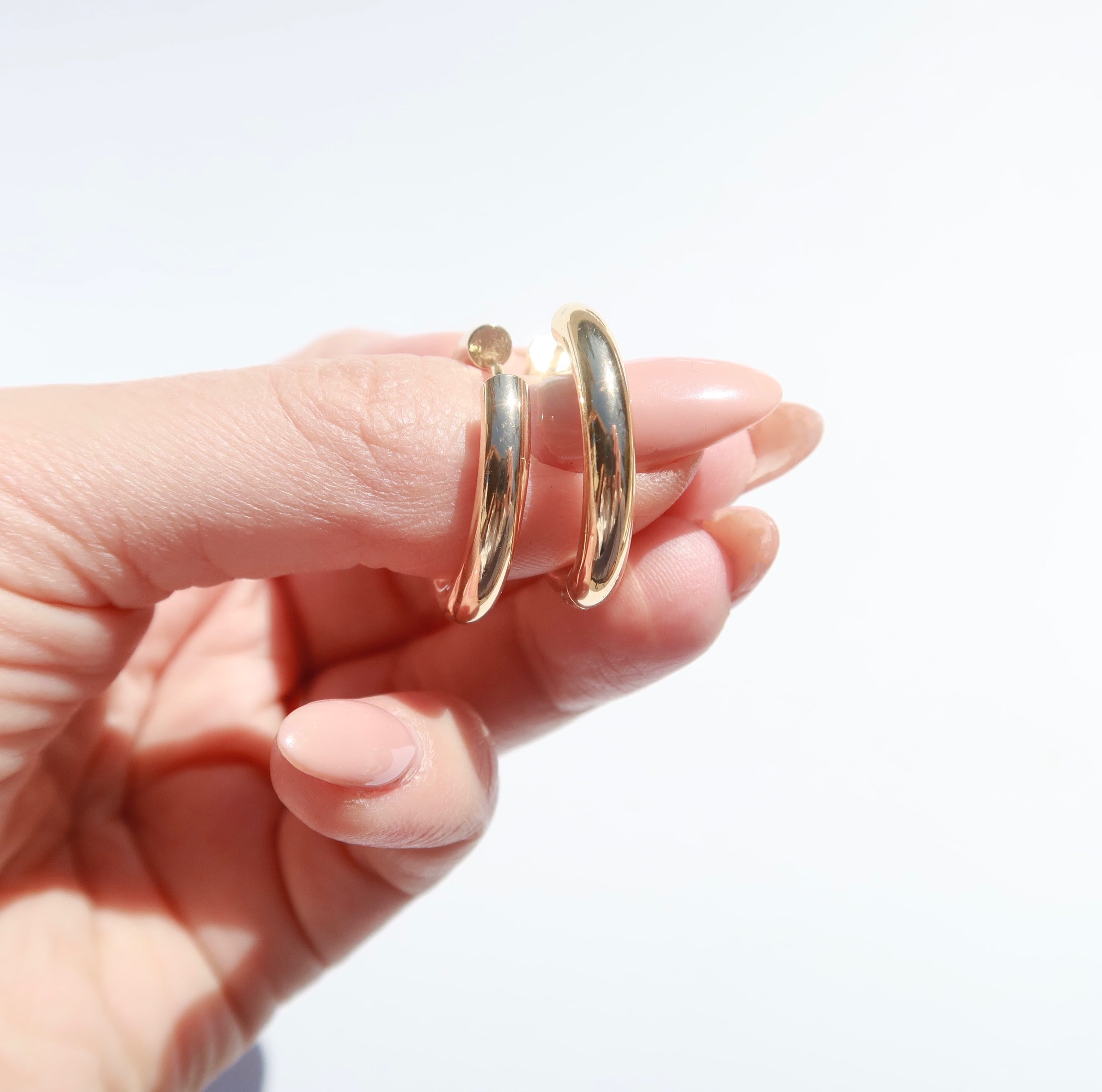 The Vesper Hoops