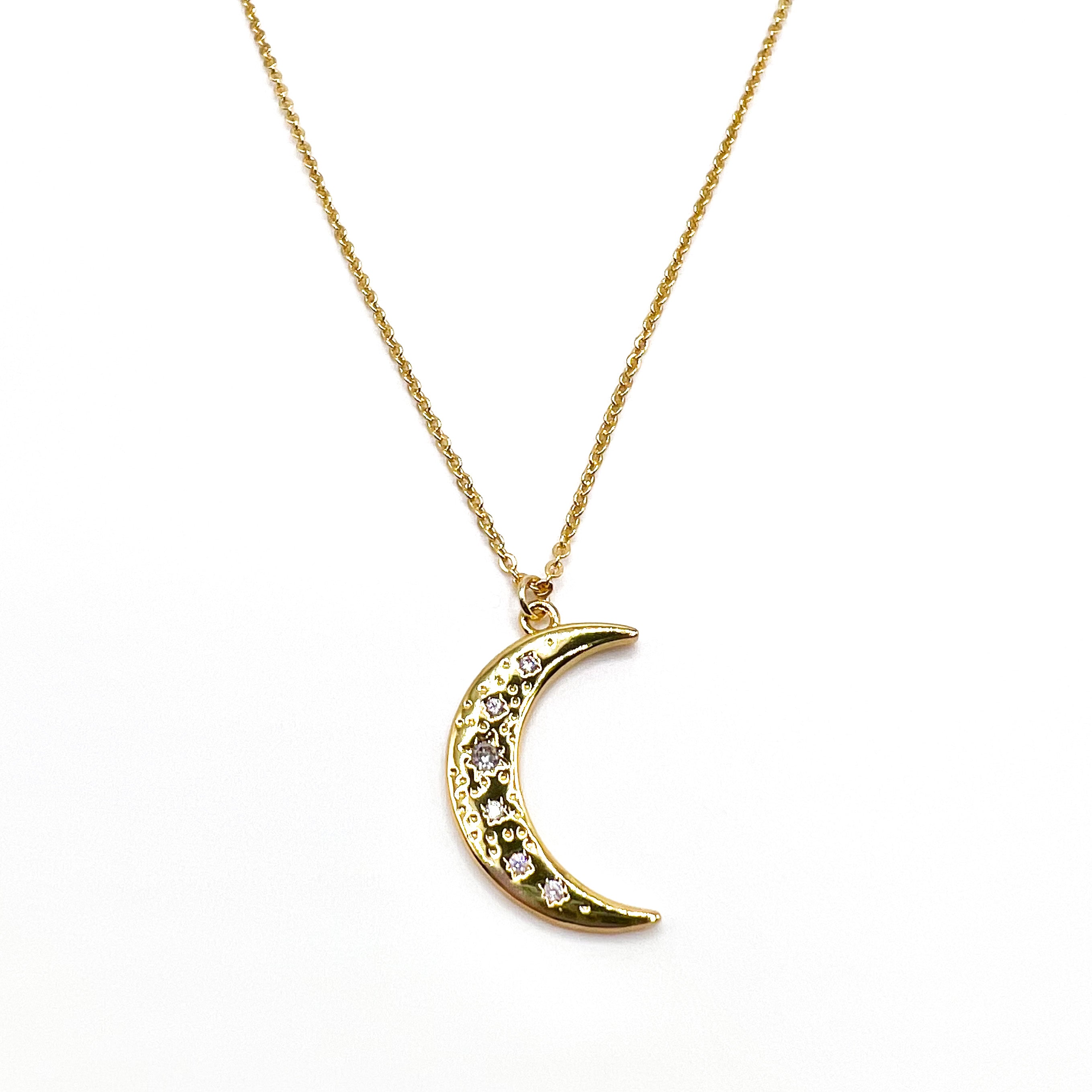 Luna Pendant Necklace